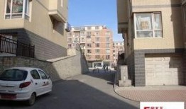 万馨花园小区爆料事件最新,揭秘事件背后真相与争议