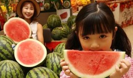 全娱乐吃瓜,揭秘娱乐圈背后的那些事儿