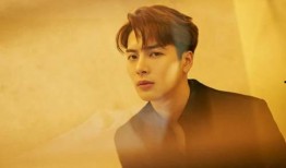 王嘉尔尴尬爆料视频合集,笑料百出，回忆满满