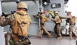 美军爆料丈夫出轨视频大全,丈夫出轨视频大全引发热议