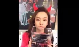 明星爆料博主直播回放视频,明星爆料博主回放视频深度解析