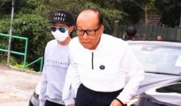 李嘉诚新闻爆料,揭秘商业帝国背后的惊人真相