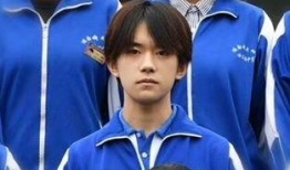 侯佳轩高中爆料了吗视频,揭秘校园生活幕后真相