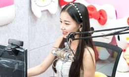 南京女主播爆料父亲视频,真相与反思