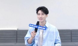 龚俊热巴最新爆料,甜蜜互动引粉丝热议，幕后故事揭秘！”