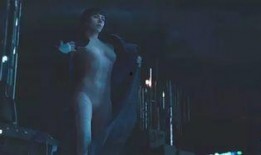 肉体转移电影在线观看,穿梭生死线，探寻灵魂归宿